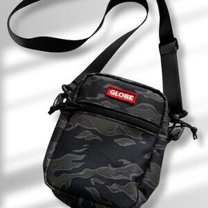 💚 Globe Camo Crossbody Sling Bag | Adjustable Strap Utility Shoulder Bag